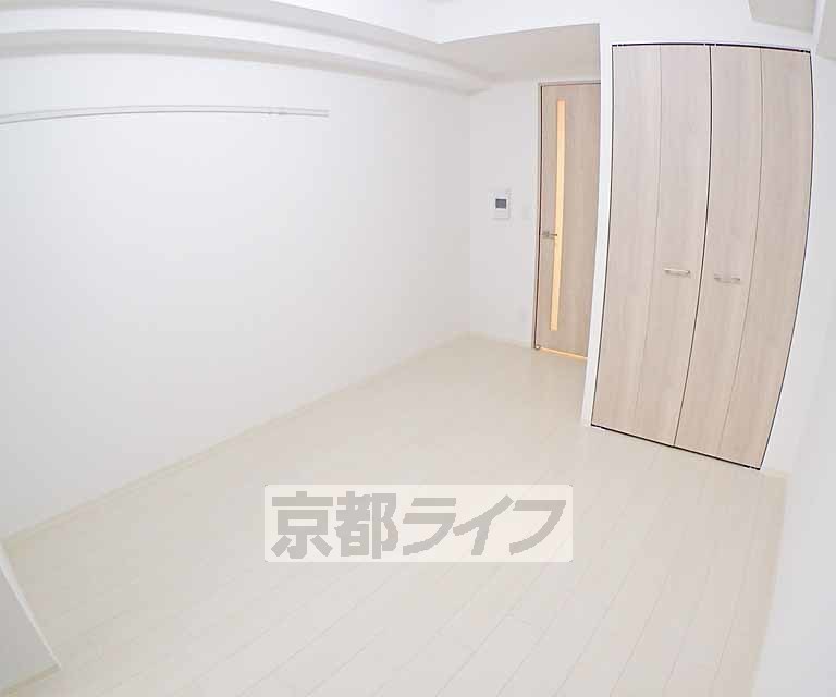 居室・リビング　とても綺麗なフローリングです。