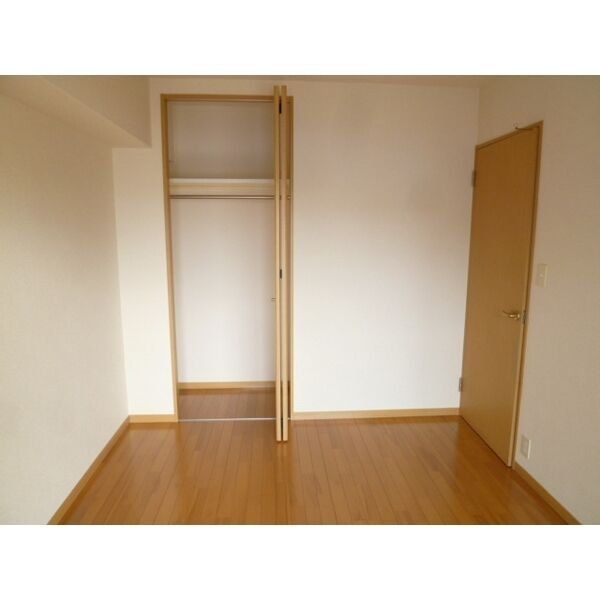 居室・リビング　収納