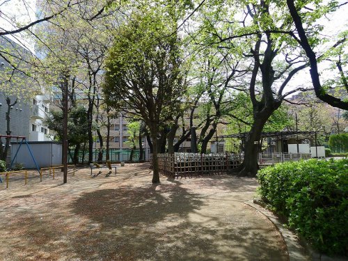 公園　巣鴨公園（公園）まで383m