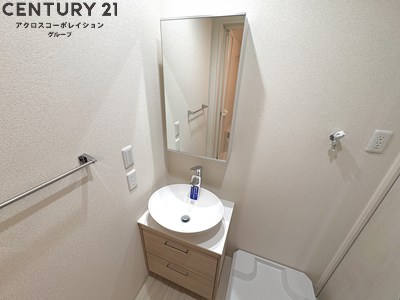 洗面設備　独立洗面台付き！