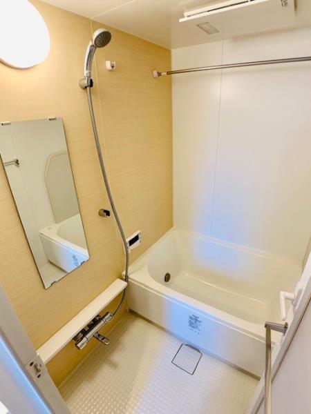 バス・シャワールーム　きれいなお風呂です