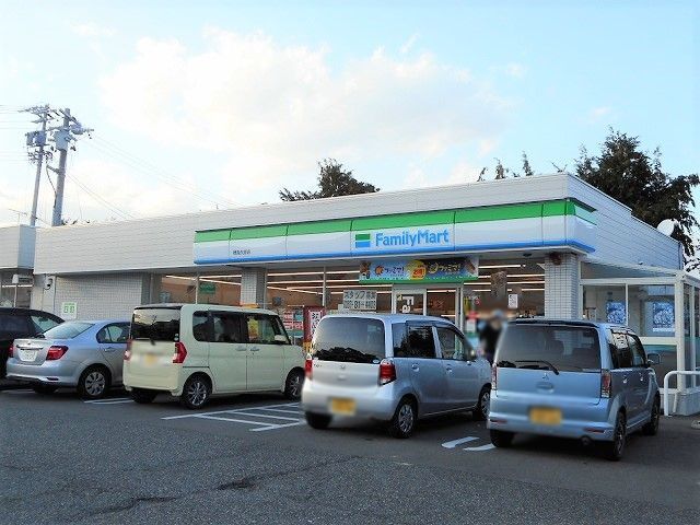 コンビニ　ファミリーマート　穂高矢原店（コンビニ）まで1100m