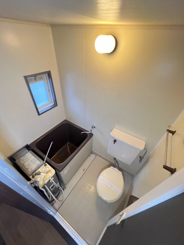 バス・シャワールーム　※他部屋参考写真