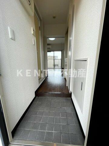 玄関　明るい玄関です