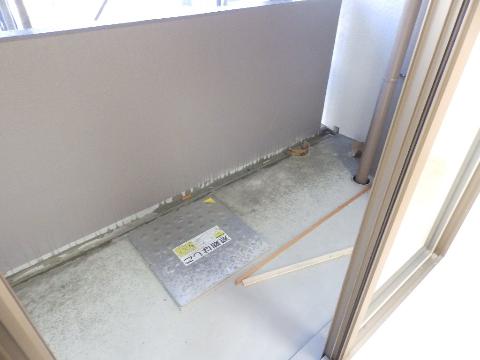 バルコニー　ベランダ