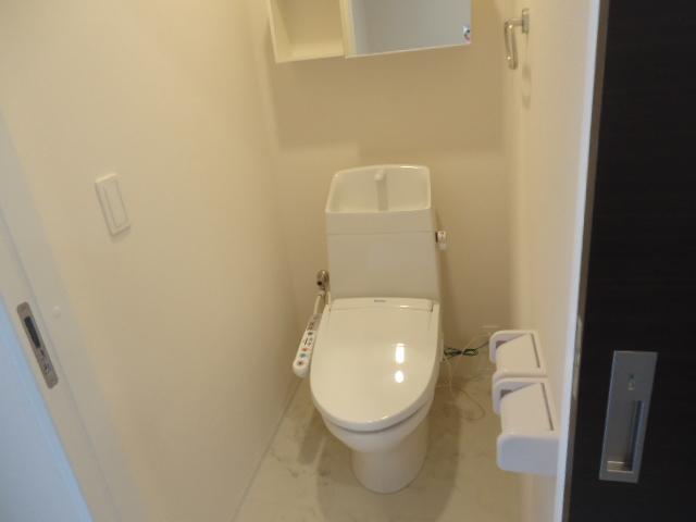 トイレ　シャワー付トイレ