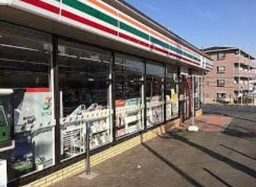 コンビニ　セブンイレブン横浜みたけ台店（コンビニ）まで843m