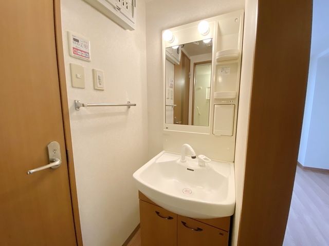 洗面設備　★タウンハウジング鷺沼店まで→ＴＥＬ0448706656★