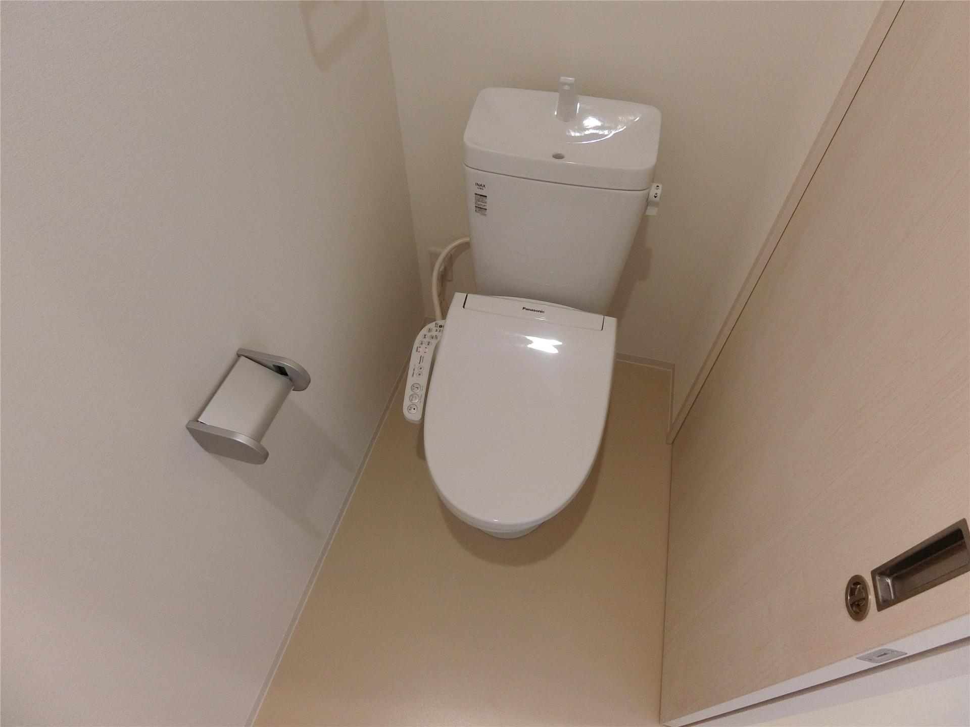 トイレ　ウォシュレット付き洋式トイレ♪