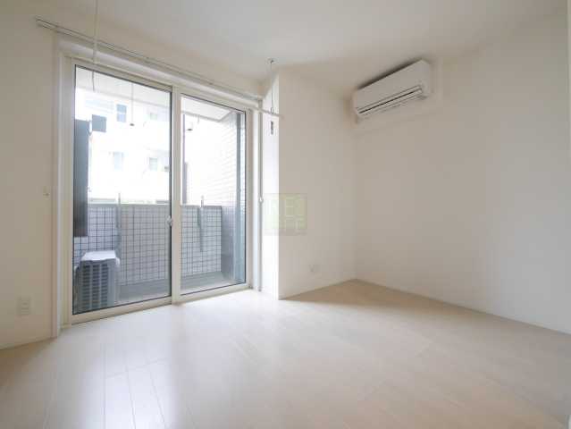 居室・リビング　お電話でお問合せのお客様を対象に初期費用割引中。