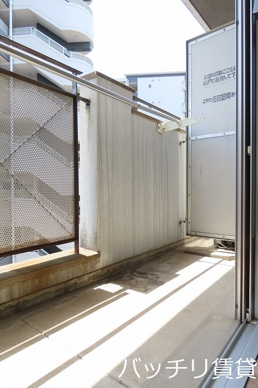 バルコニー　別号室イメージの為、現状を優先致します