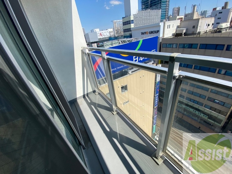 バルコニー　バルコニーです。洗濯物を干したり一息ついたりできますね！