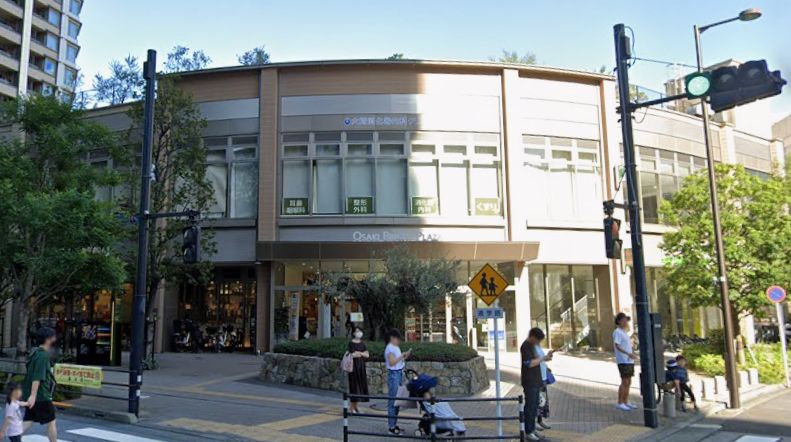 ショッピングセンター　ゲートシティ大崎（ショッピングセンター）まで1051m