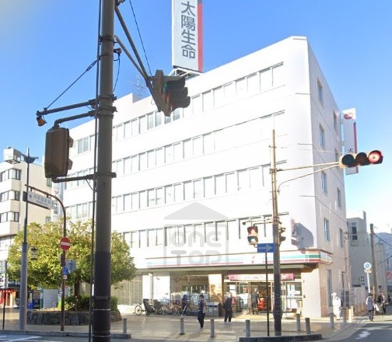 コンビニ　セブンイレブン　阪急岡町駅前店（コンビニ）まで156m