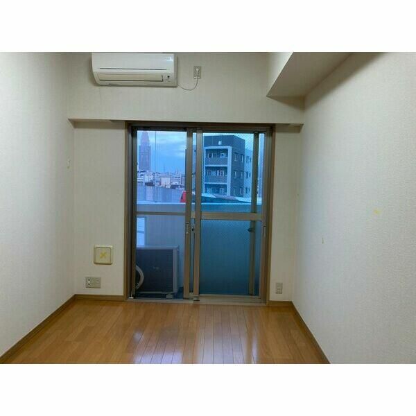 居室・リビング　別部屋参考写真