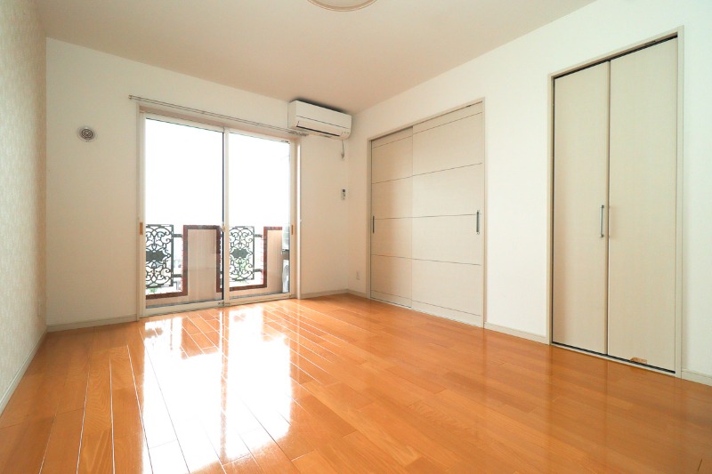 居室・リビング　図面と現状に相違がある場合には現状を優先