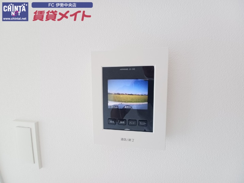 セキュリティ　別部屋反転参考写真です。