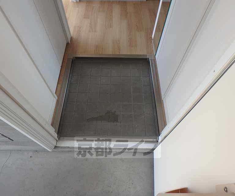 玄関　生まれ変わりました。