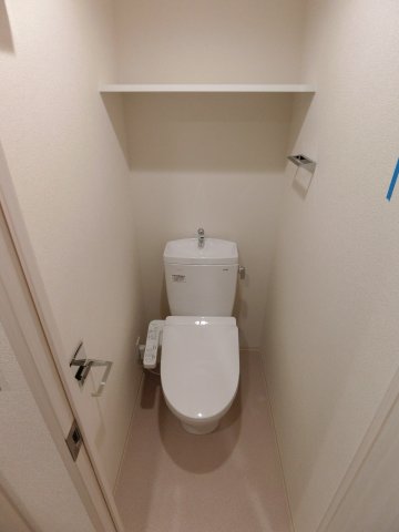 トイレ　プレサンス東三国駅前グランクラス