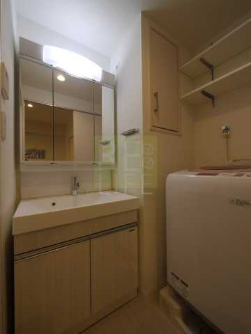 洗面設備　ロイジェントパークス四ッ谷