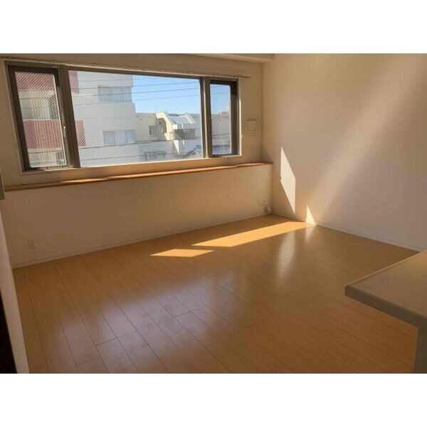 居室・リビング　（イメージ）