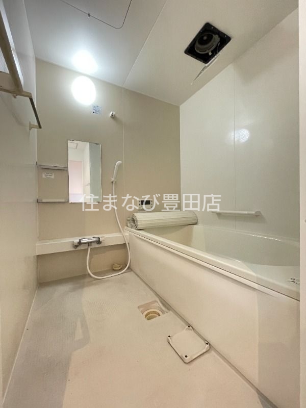 バス・シャワールーム　別部屋写真