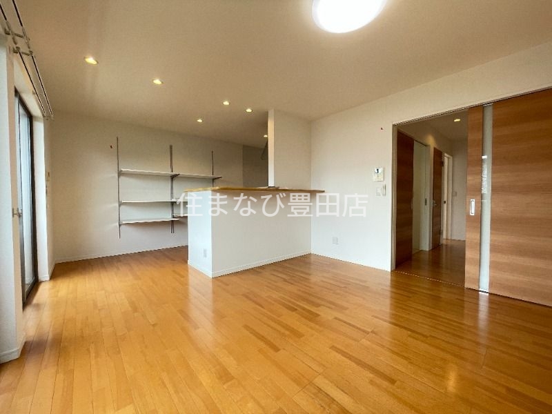 居室・リビング　別部屋写真