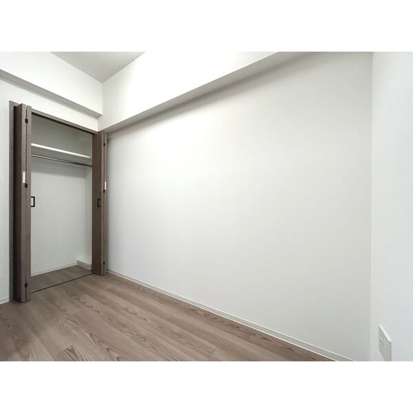 収納　※３階の参考写真です。部屋によってカラータイプが異なります。