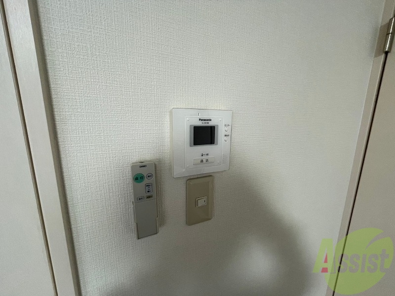 セキュリティ　ＴＶモニター付インターホンです。来客者の顔が見えるので安心！