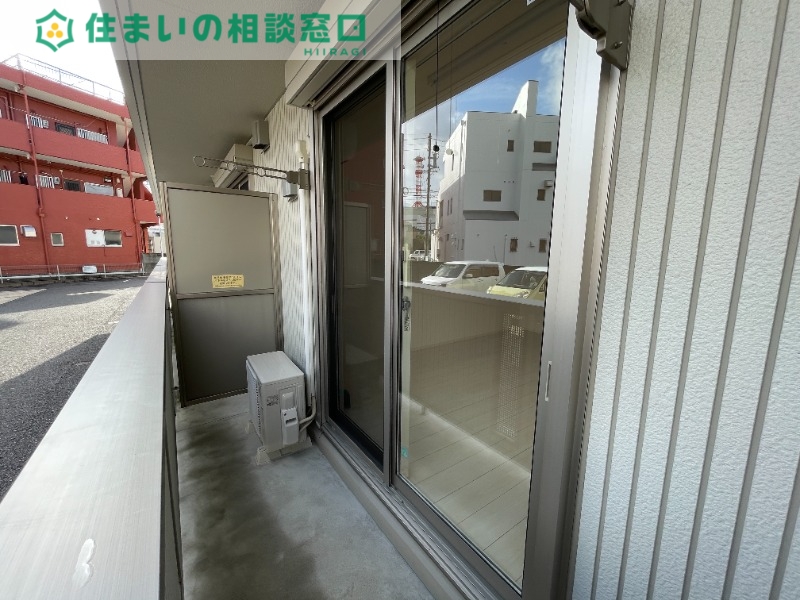 バルコニー　同型