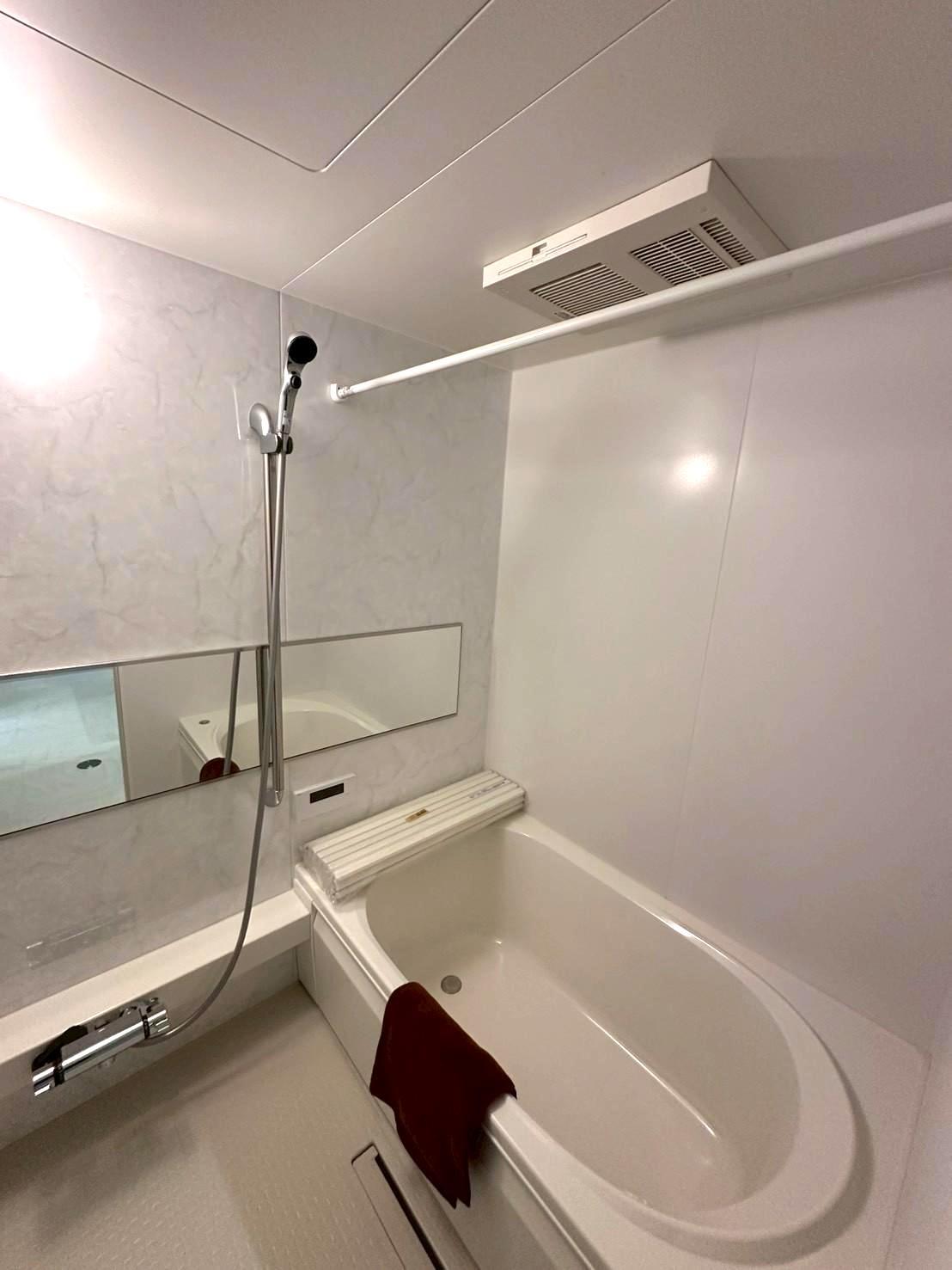 バス・シャワールーム　バス