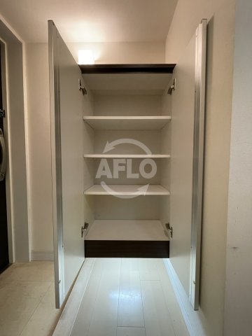 収納　アーデン京町堀イースト　下駄箱