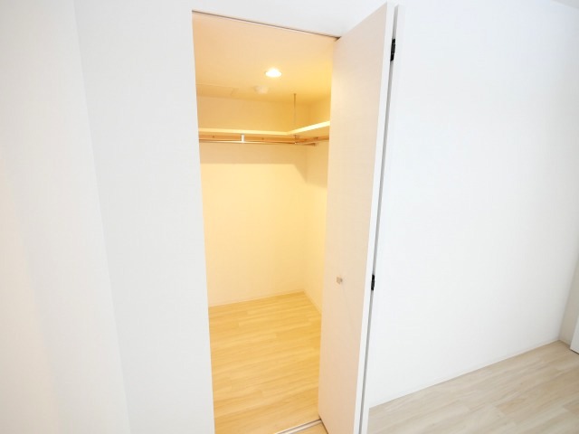 収納　ウォークインクローゼットです♪