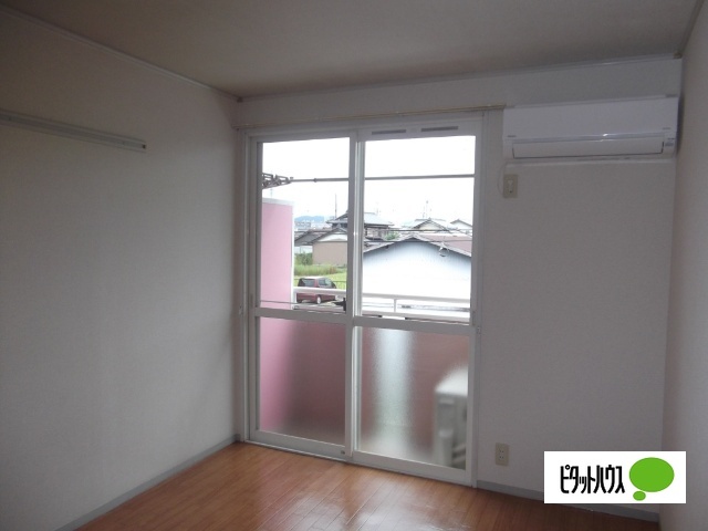 居室・リビング　洋室