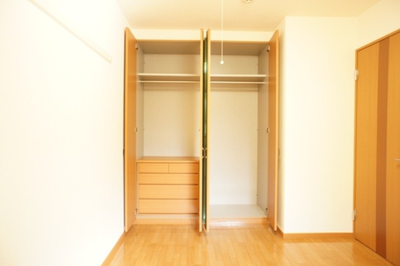 収納　図面と現状に相違がある場合には現状を優先