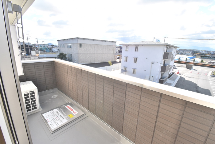 バルコニー　バルコニー