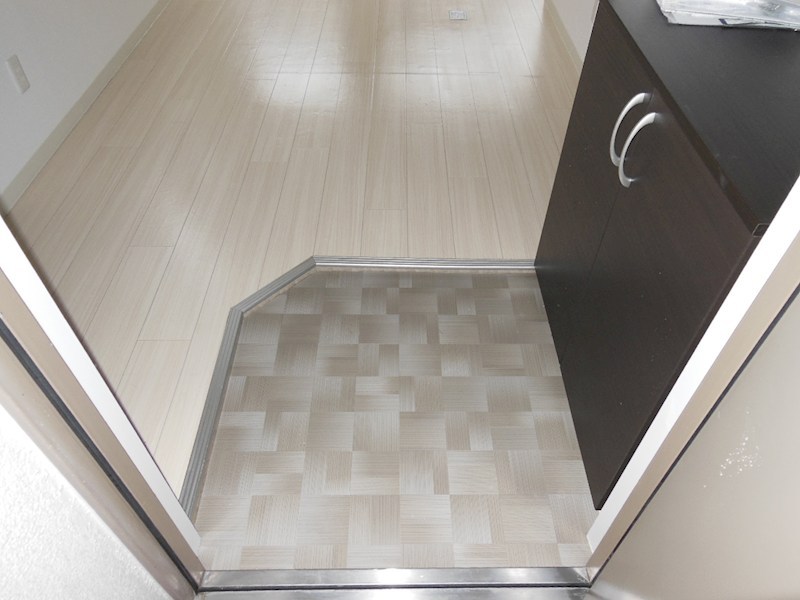 玄関　他号室参考写真