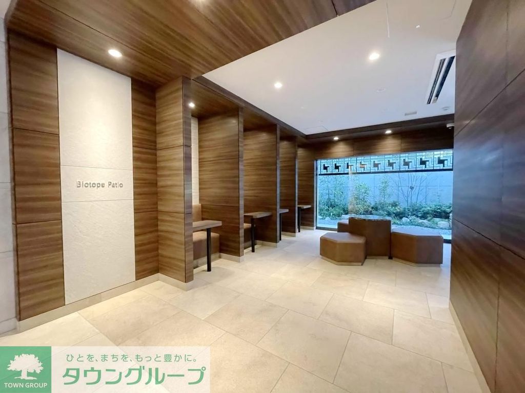 ロビー　ロビー