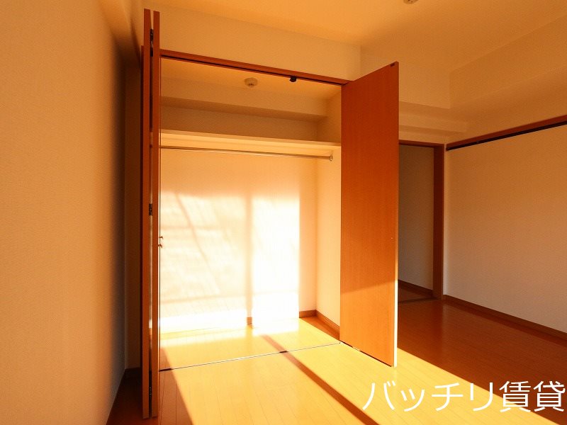 収納　別号室写真の為、現況を優先致します。
