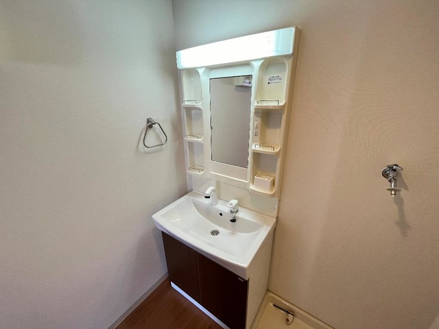 洗面設備　洗髪洗面化粧台