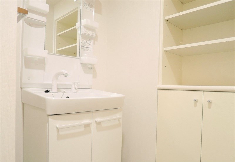 洗面設備　同仕様