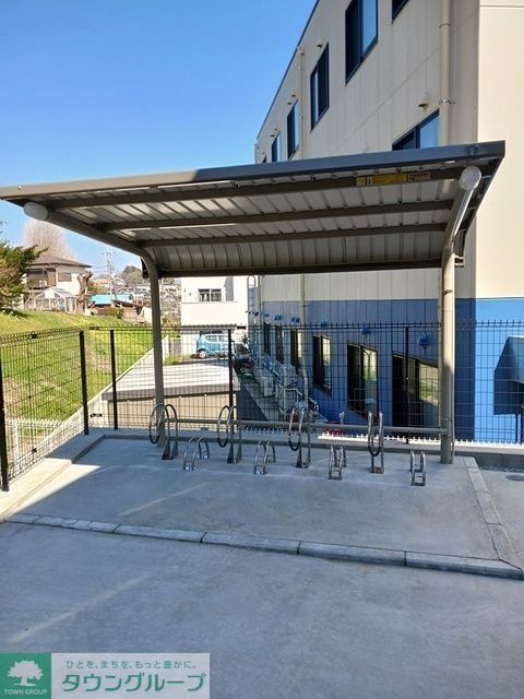 エントランス　★お部屋探しはタウンハウジング稲田堤店まで★