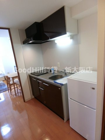 キッチン　SERENITE（セレニテ）新大阪弐番館