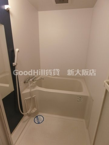 バス・シャワールーム　SERENITE（セレニテ）新大阪弐番館