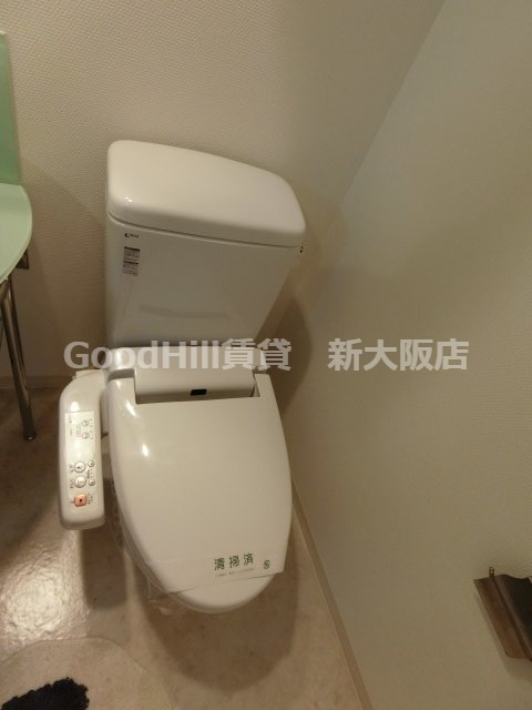 トイレ　SERENITE（セレニテ）新大阪弐番館