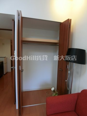 収納　SERENITE（セレニテ）新大阪弐番館