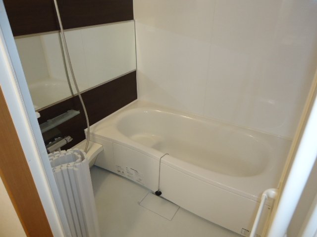 バス・シャワールーム　バス（1616）