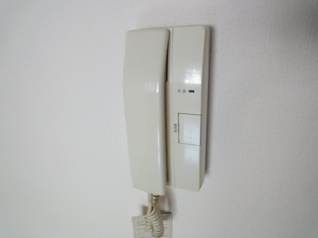 セキュリティ　同物件別号室のものです。