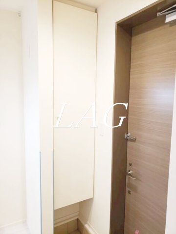 玄関　玄関です。