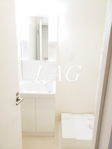 洗面設備　洗面台です。